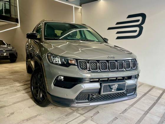 JEEP COMPASS 1.3 T270 TURBO FLEX LONGITUDE AT6
